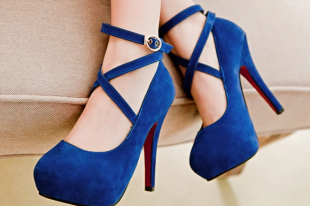 Синие туфли: обувь, которая сейчас на пике популярности