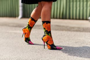 Сапоги на шпильке – обувь настоящей женщины
