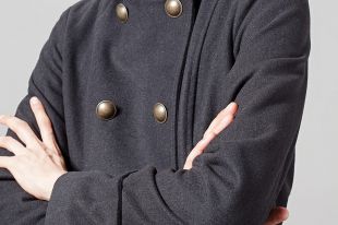 Модное драповое пальто 2022 года: обзор актуальных моделей