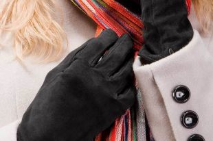 Женские замшевые перчатки: элегантность и комфорт