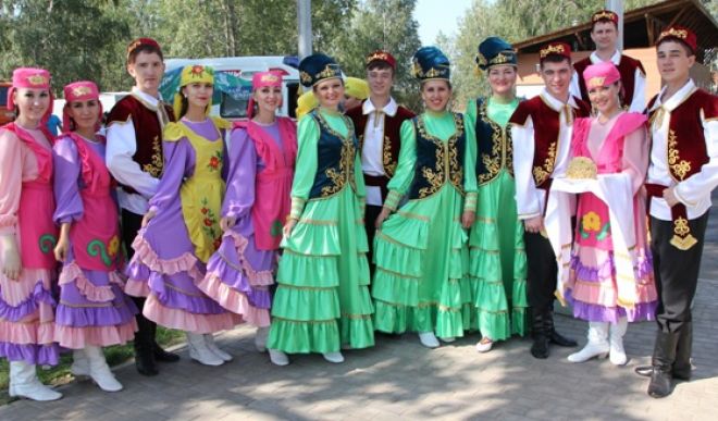 Татарский национальный костюм: основные элементы и их значения