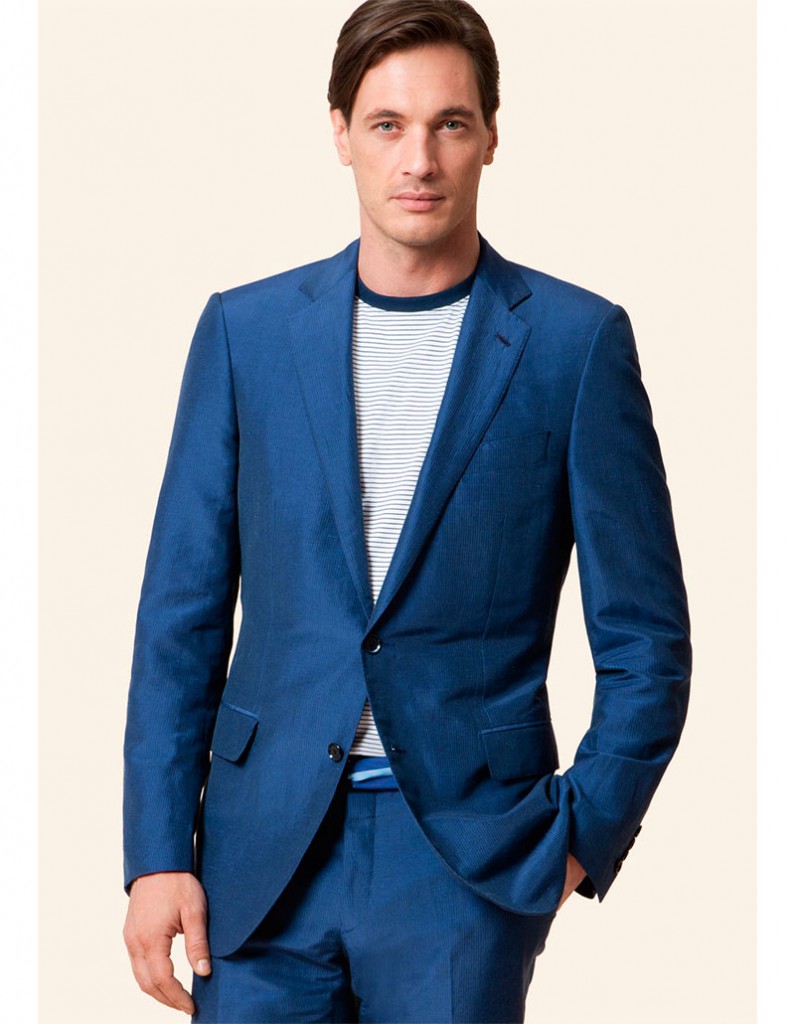 Голубой мужской пиджак