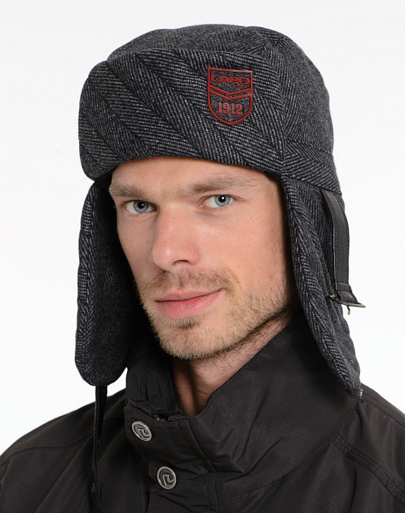 Серая теплая мужская шапка ушанка