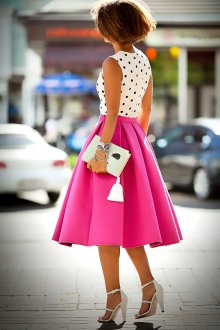 Ярко-розовая юбка