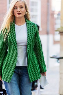 Удлиненный пиджак зеленый с принтом