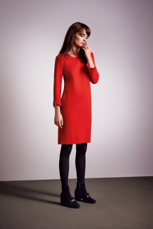 Платье футляр красное с рукавами