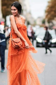 Платье из шифона оранжевое
