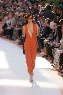 Missoni весна лето 2022 оранжевое платье