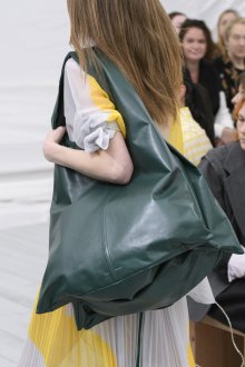 Кожаная сумка женская зеленая