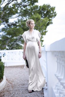 Свадебное платье для беременных слоновой кости