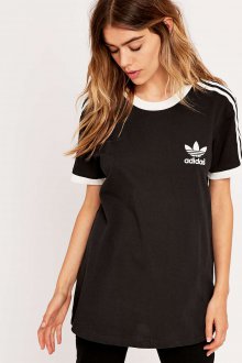 Черная футболка Adidas