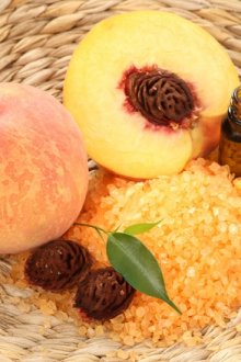 Полезные свойства масла персика для лица и кожи