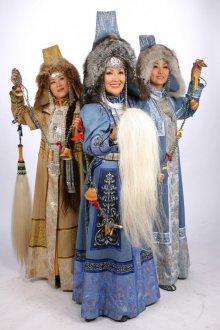 Примеры первых якутских костюмов