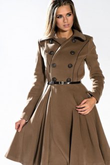 Женское пальто в английском стиле
