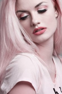 Блонд с розовым отливом