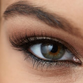 Особенности наращивания ресниц в уголках глаз