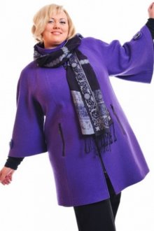 Фиолетовое пальто