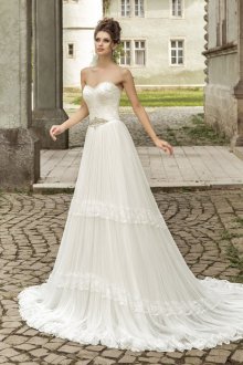 Свадебное шикарное длинное платье в стиле прованс
