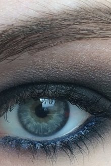 Как красить глаза серыми тенями