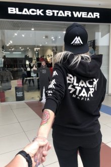 Особенности одежды Black Star Wear