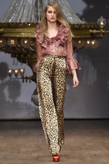 Атласные брюки с леопардовым принтом
